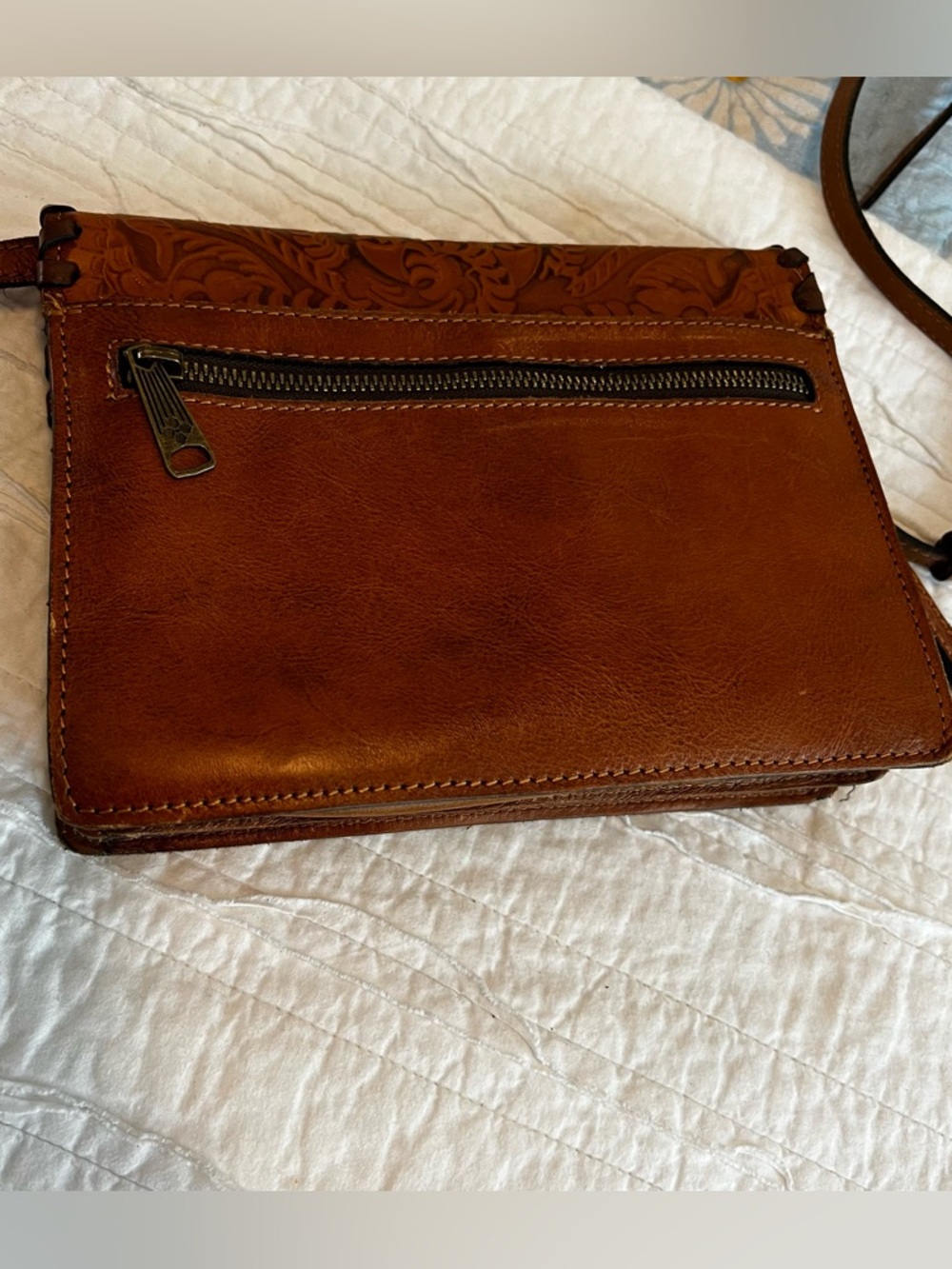 Patricia Nash Crossbody Cognac Tooled Leather Bag - Picture 9 of 12